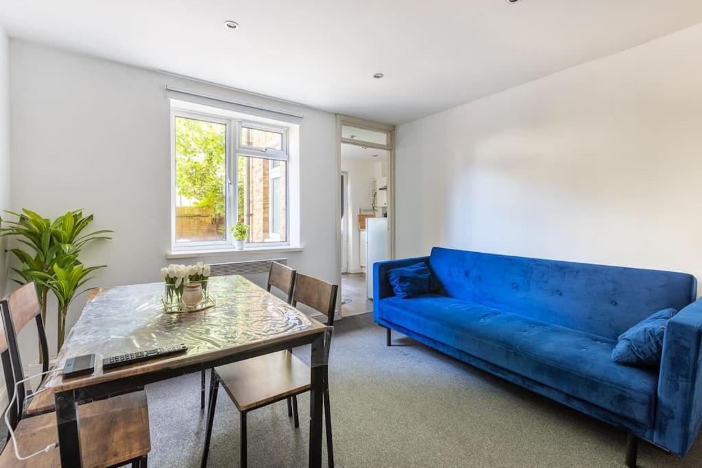 Lovely Garden 2bd Flat In Appartement Londres
